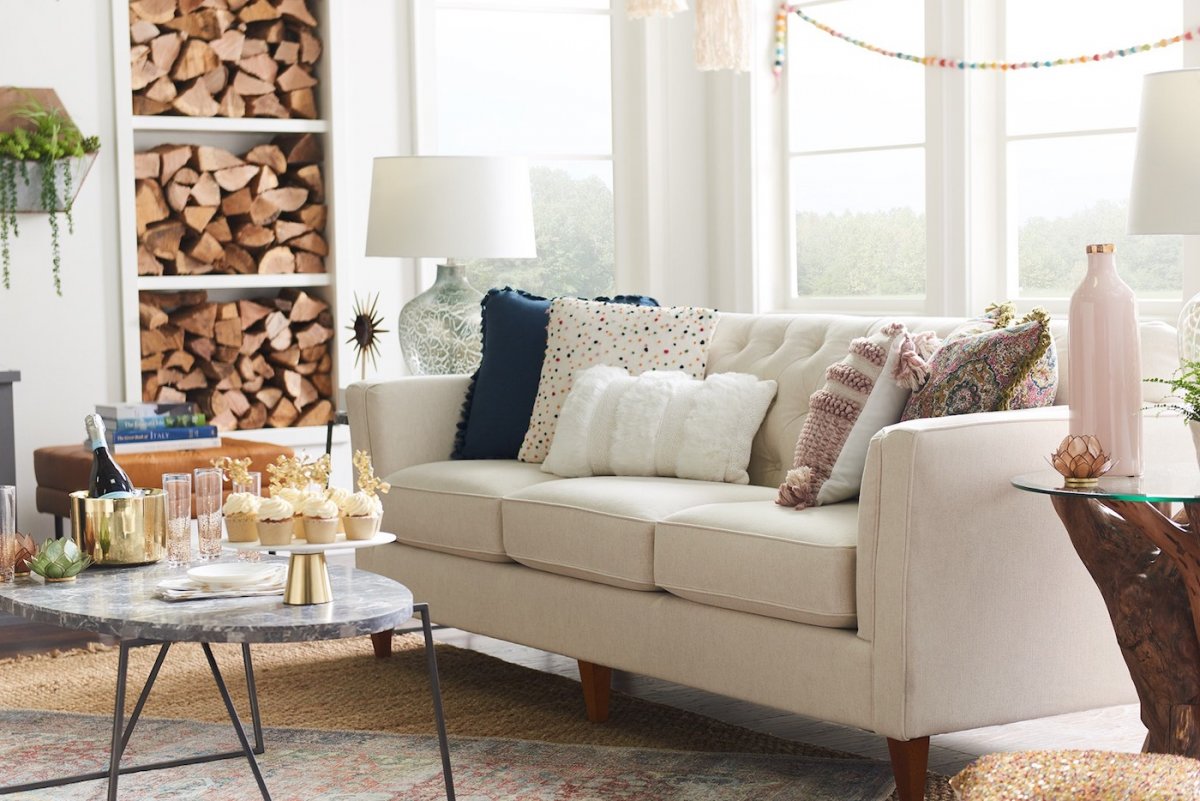 Interior Design Tips for Finding The Perfect Coffee Table